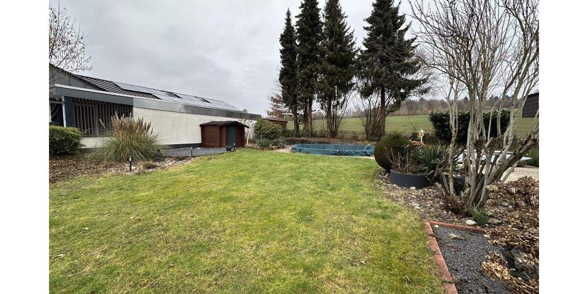 Einfamilienhaus Neuwied / Oberbieber Oberbieber - 6 Zimmer, 218 m&sup2;, 1.850&euro; | Angebot:25770011