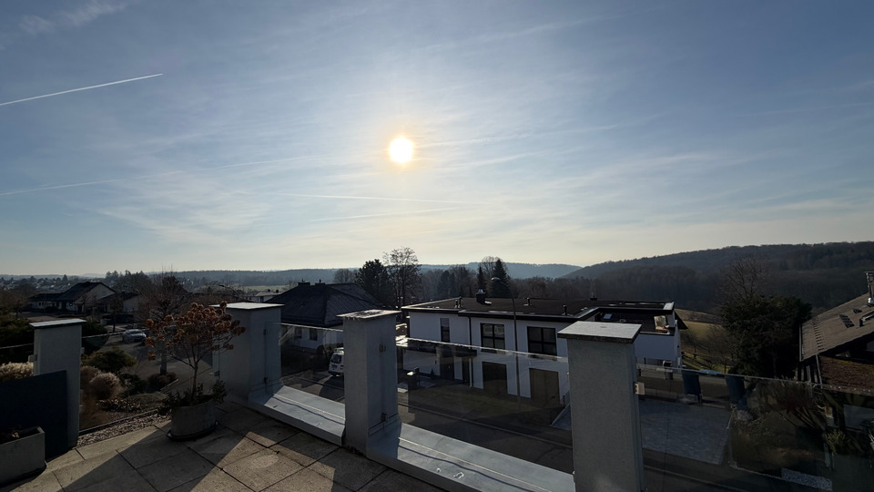 Einfamilienhaus Höhr-Grenzhausen Grenzhausen - 8 Zimmer, 305 m&sup2;, 868.000&euro; | Angebot:25382741