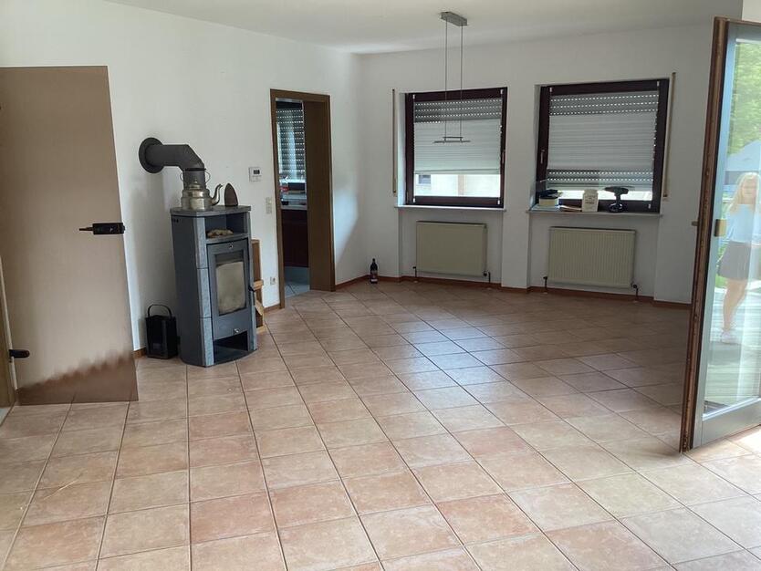 Haus mit Garten und Keller in 56237 Nauort zur Miete