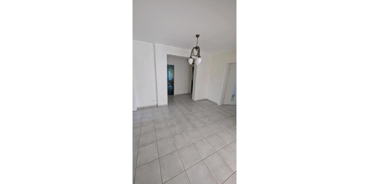 Etagenwohnung Mayen - 4 Zimmer, 133 m&sup2;, 1.200&euro; | Angebot:26691410