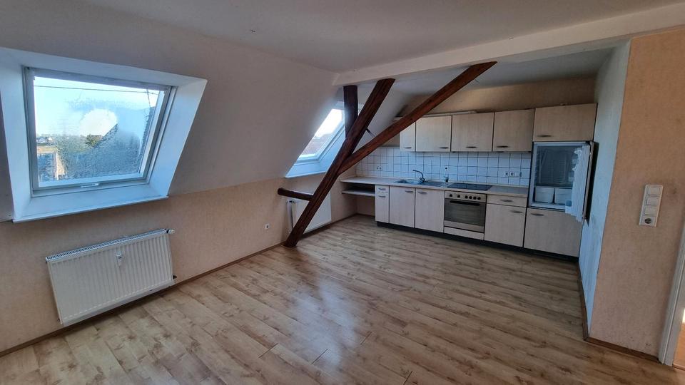 Maisonettenwohnung Lonnig - 3.5 Zimmer, 80 m&sup2;, 720&euro; | Angebot:26367784