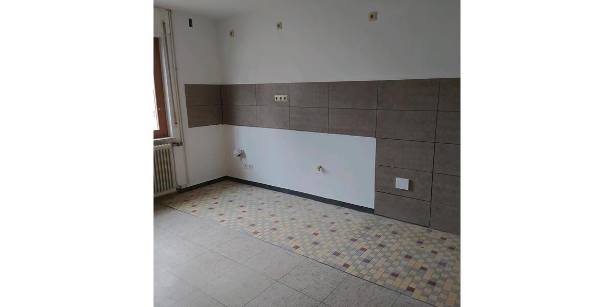 Einfamilienhaus Schönborn - 5 Zimmer, 130 m&sup2;, 800&euro; | Angebot:25099249