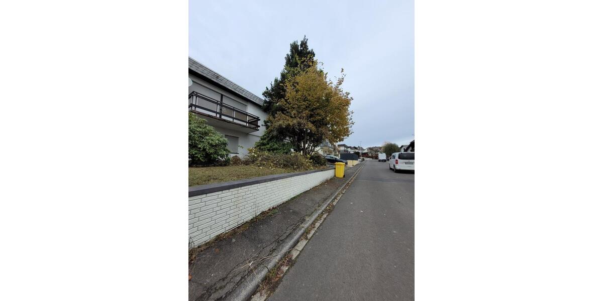 Etagenwohnung Singhofen - 6 Zimmer, 242 m&sup2;, 220.000&euro; | Angebot:25150345