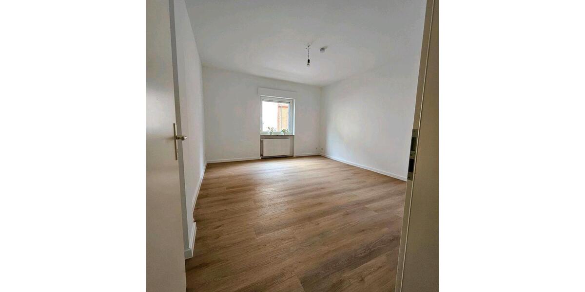 Hochparterre Lahnstein - 3 Zimmer, 66 m&sup2;, 990&euro; | Angebot:26385787