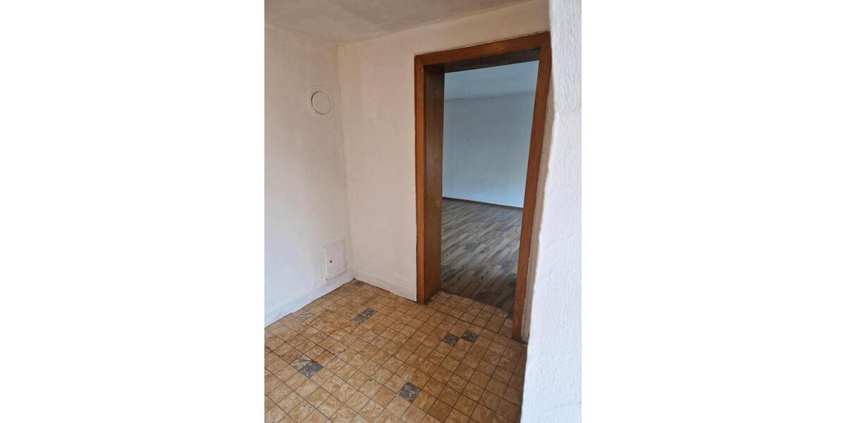 Erdgeschoßwohnung Selters (Westerwald) - 2.5 Zimmer, 80 m&sup2;, 600&euro; | Angebot:26398555