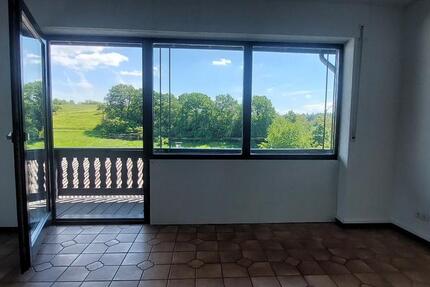 Wohnung Rengsdorf - 4 Zimmer, 127 m&sup2;, 1.150&euro; | Angebot:26679536