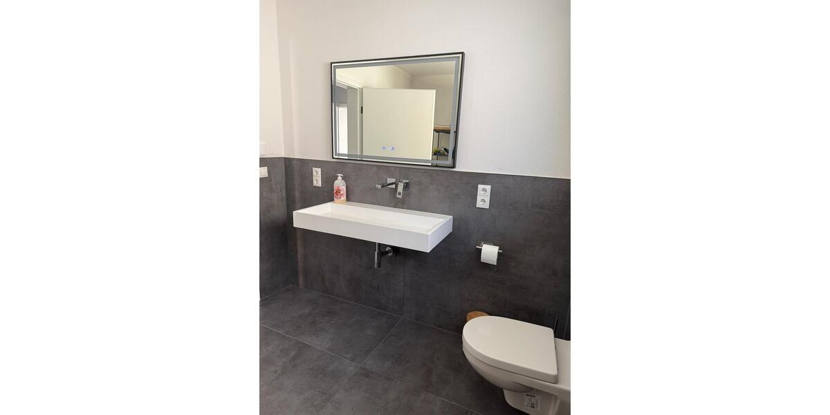 Etagenwohnung Urmitz - 3 Zimmer, 65 m&sup2;, 230.000&euro; | Angebot:26671359