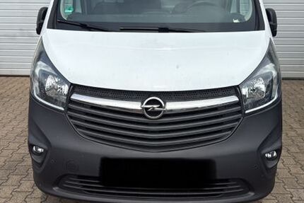 Opel Vivaro 136.000 km 8.790 &euro; Neuwied 56566