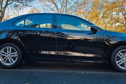 VW Jetta 185.000 km 7.900 &euro; Sankt-Sebastian 56220