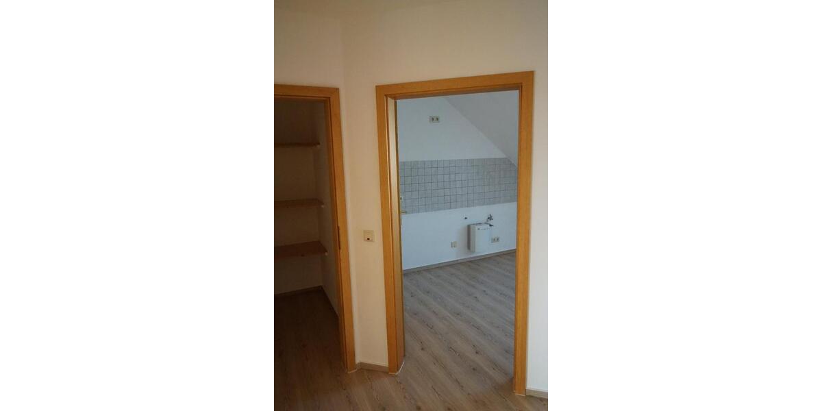 Mietwohnung 2. OG, 86m2 4 zimmer