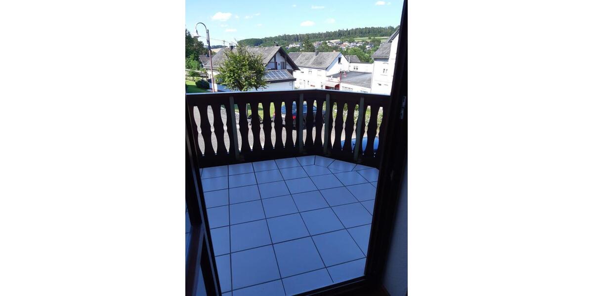Helle 3-Zimmer-Wohnung mit Balkon & Gartenterrasse auf parkähnlichem Areal - ruhig & renoviert Raubach - 3- Raubach | Angebot:26561224