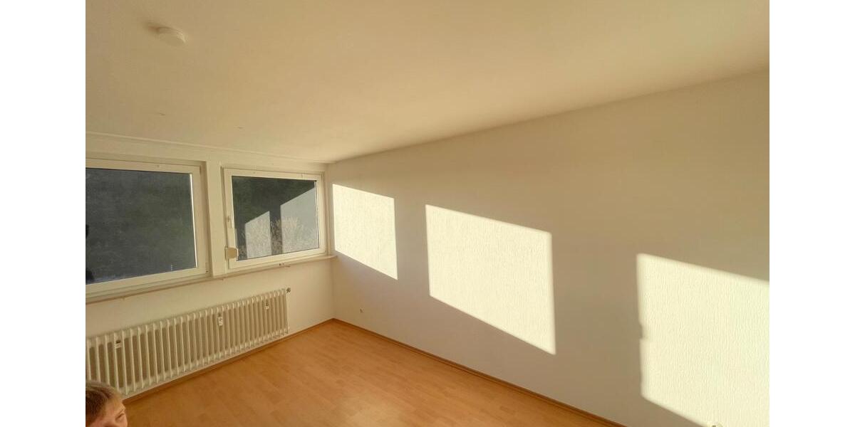 Dachgeschoßwohnung Koblenz Arenberg-Immendorf - 3.5 Zimmer, 80 m&sup2;, 640&euro; | Angebot:26617860