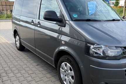 VW T5 Multivan 275.000 km 16.999 &euro; Polch 56751