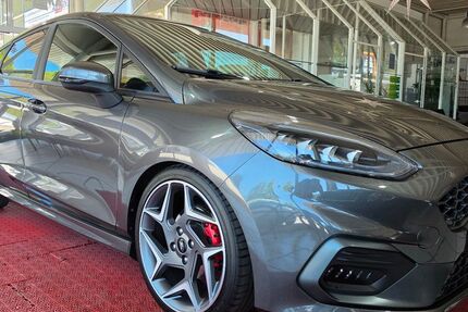 Ford Fiesta 93.000 km 15.700 &euro; Lahnstein 56112