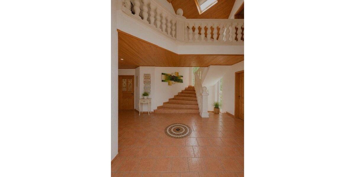 Einfamilienhaus Lahnstein - 8 Zimmer, 327 m&sup2;, 745.000&euro; | Angebot:26973190