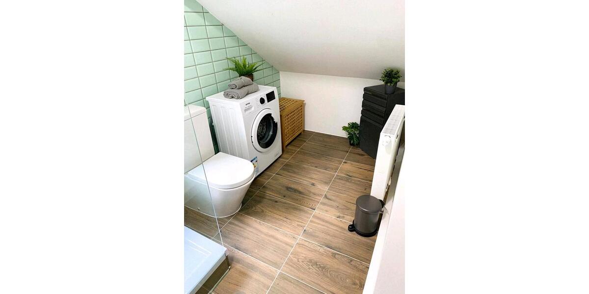 Dachgeschoßwohnung Koblenz Bubenheim - 1 Zimmer, 30 m&sup2;, 710&euro; | Angebot:26264885