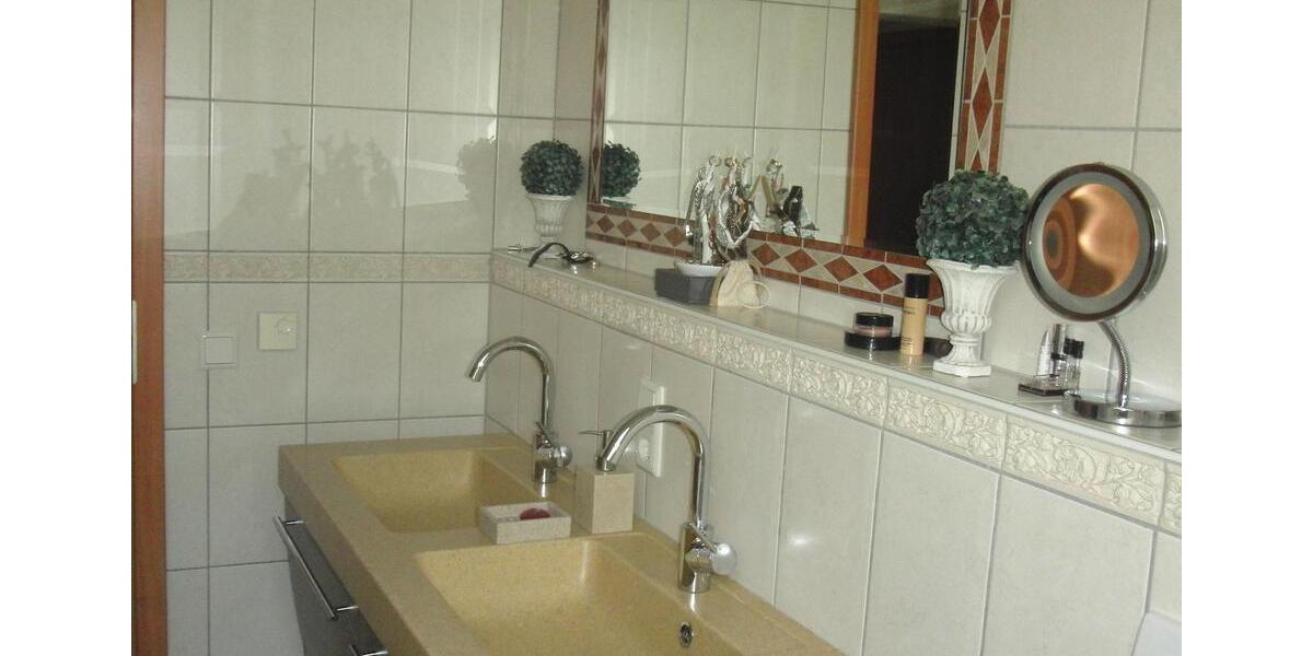 Etagenwohnung Nassau - 3 Zimmer, 106 m&sup2;, 800&euro; | Angebot:25710854