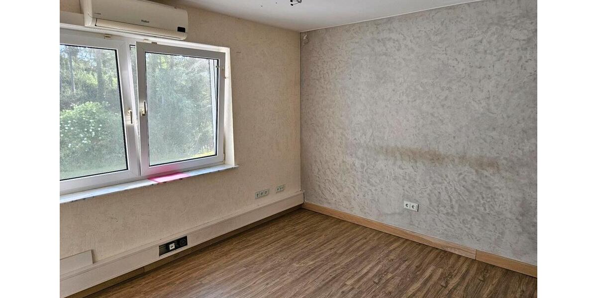 Gewerbeobjekt Gückingen - 1.600&euro; | Angebot:23219981