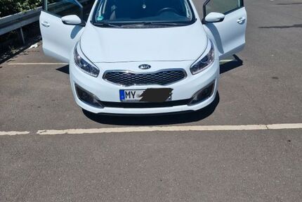 Kia ceed / Ceed 136.000 km 9.000 &euro; Andernach 56626