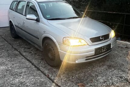 Opel Astra 123.000 km 1.699 € Nastätten 56355