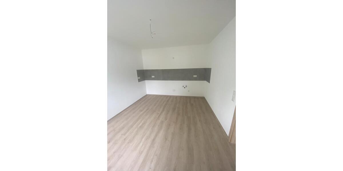 Etagenwohnung Nassau - 2 Zimmer, 100 m&sup2;, 750&euro; | Angebot:25406746