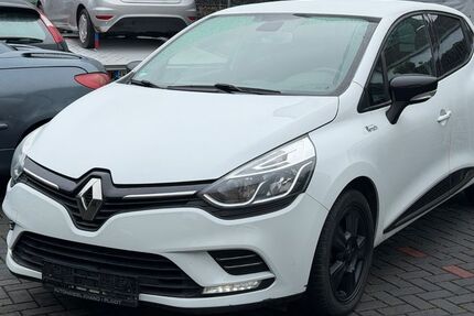 Renault Clio 160.000 km 5.149 &euro; Bad Breisig 53498
