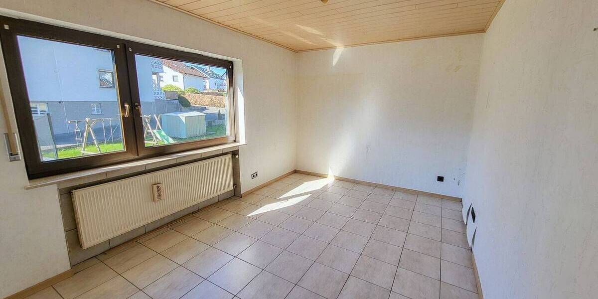 Mehrfamilienhaus, Wohnhaus Niederelbert - 1 Zimmer, 236 m&sup2;, 390.000&euro; | Angebot:26202046