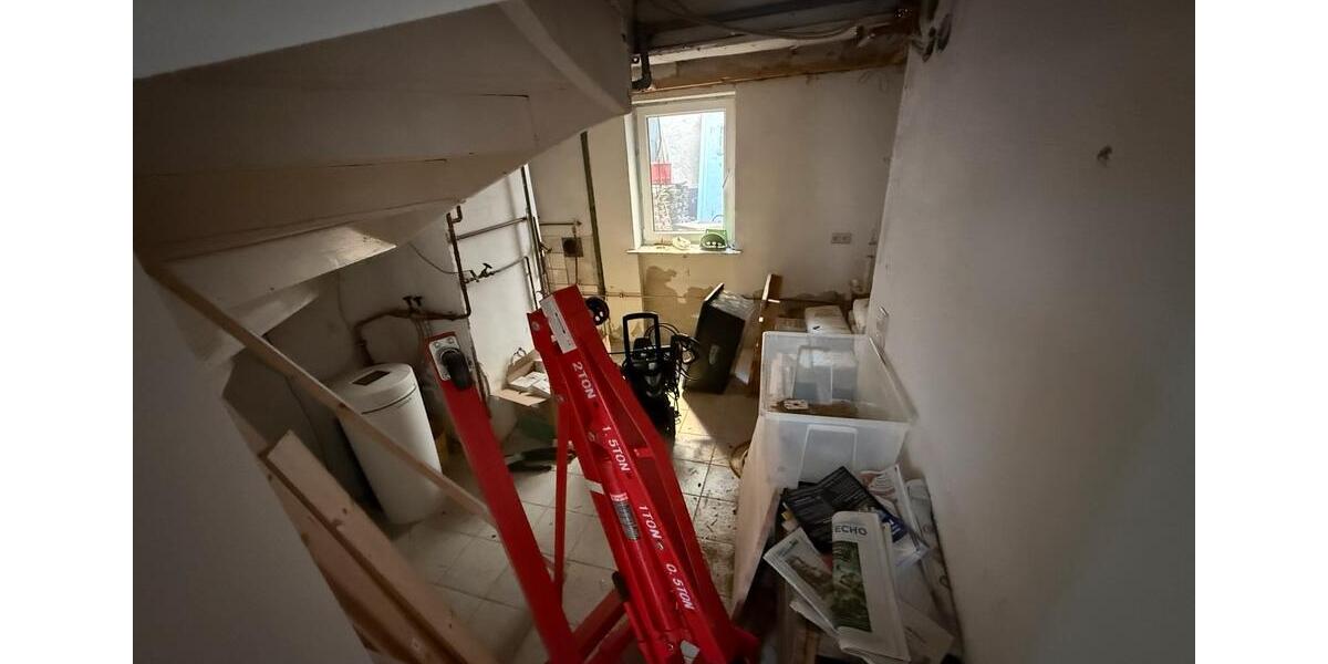 Mehrfamilienhaus, Wohnhaus Koblenz Bubenheim - 9 Zimmer, 165 m&sup2;, 389.000&euro; | Angebot:26007850