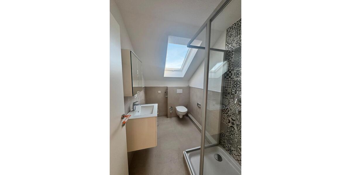 Dachgeschoßwohnung Bad Breisig - 3 Zimmer, 65 m&sup2;, 750&euro; | Angebot:26396986