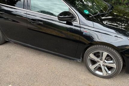 Peugeot 308 106.752 km 11.150 &euro; Boppard 56154