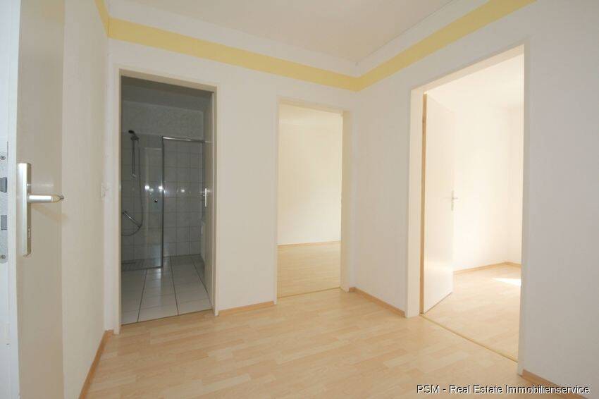Etagenwohnung Koblenz Horchheimer Höhe - 4 Zimmer, 80 m&sup2;, 185.000&euro; | Angebot:26886043