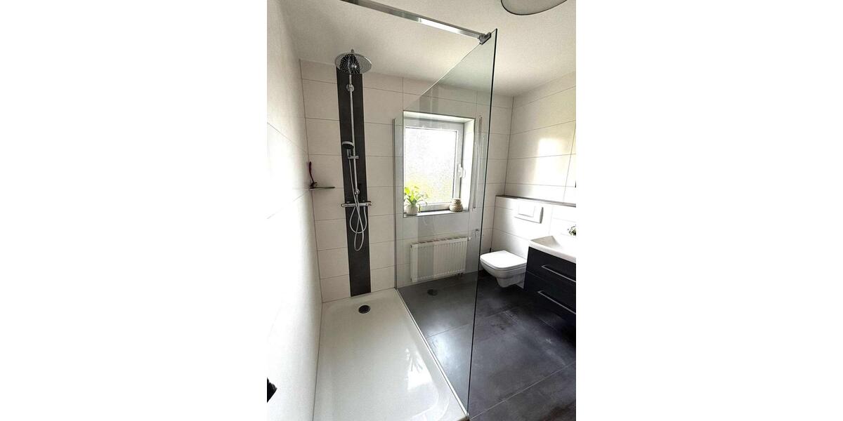Etagenwohnung Großmaischeid - 3 Zimmer, 87 m&sup2;, 780&euro; | Angebot:26636349