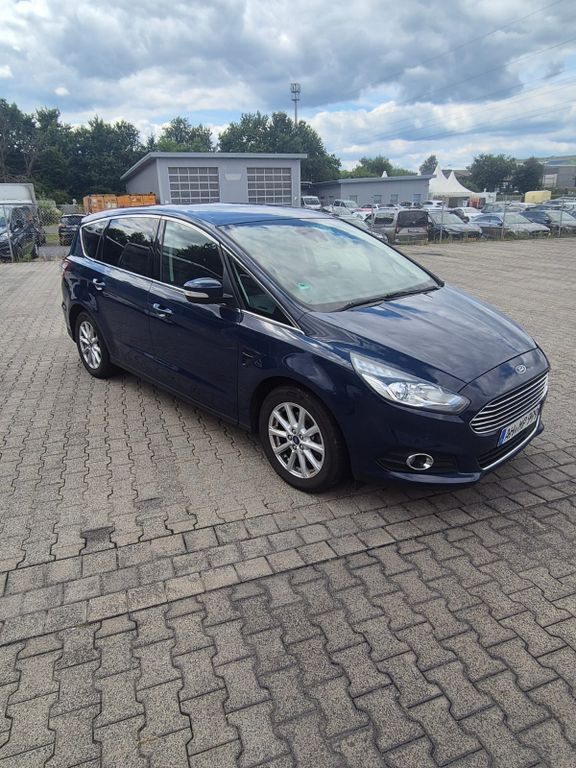 S-Max