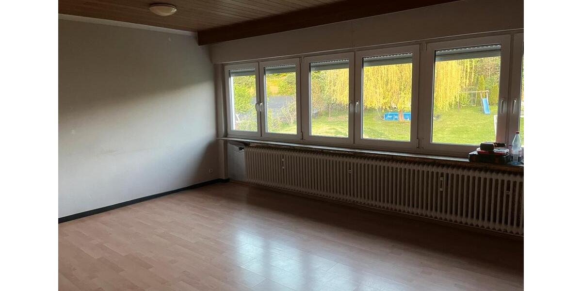 Etagenwohnung Neuwied Feldkirchen - 4 Zimmer, 82 m&sup2;, 800&euro; | Angebot:26357969