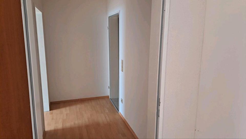 Etagenwohnung Urmitz - 3 Zimmer, 60 m&sup2;, 650&euro; | Angebot:26492662