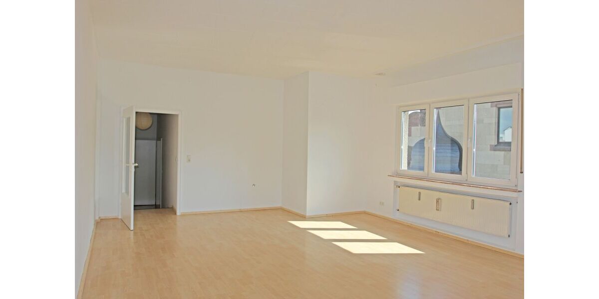 Helle 80qm Wohnung mit uneinsehbaren 10qm Balkon - Etagenwohnung Andernach | Angebot:27128104