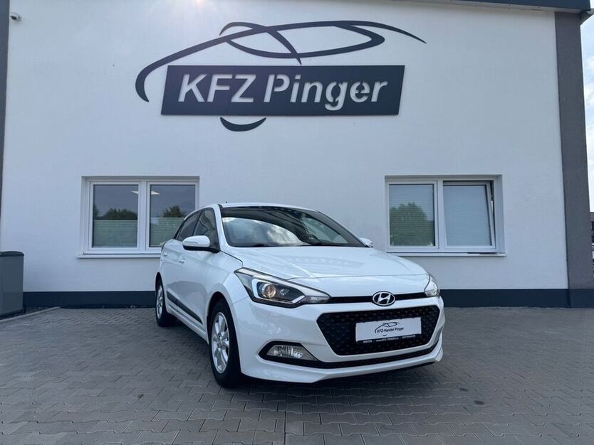i20