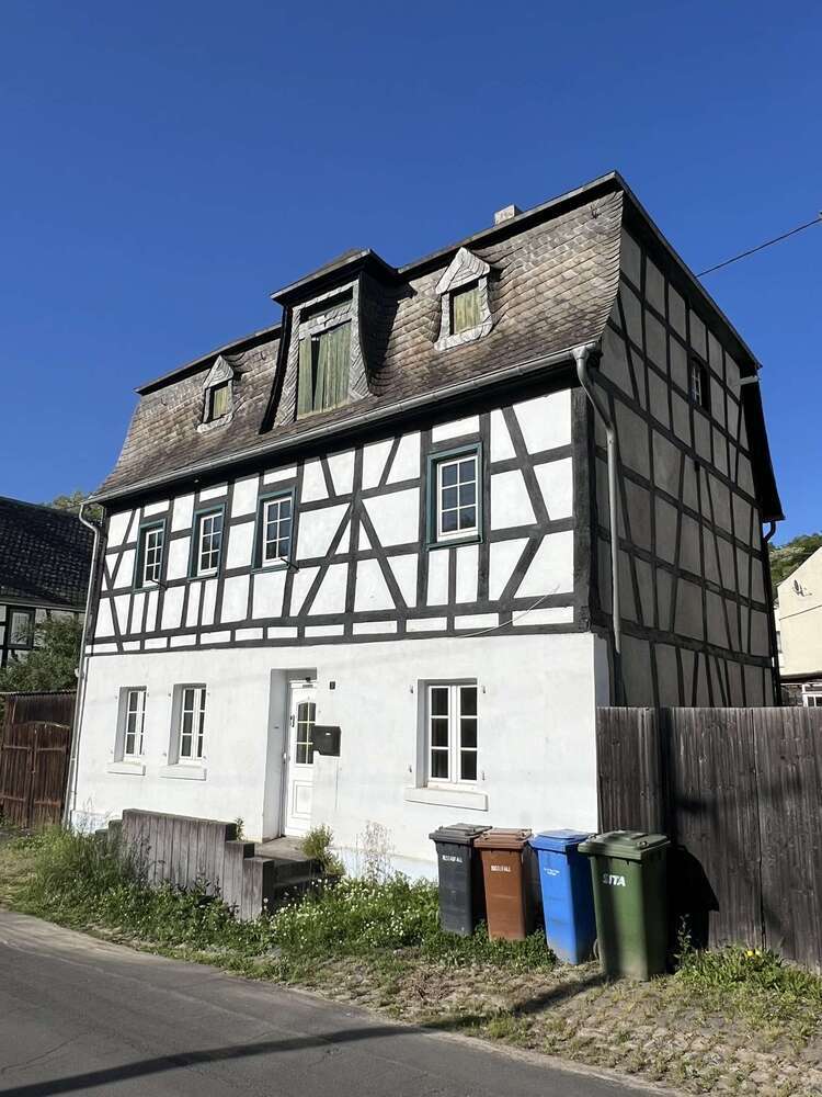 Haus zum Kaufen in Bad Hönningen 190.000 € 114 m²