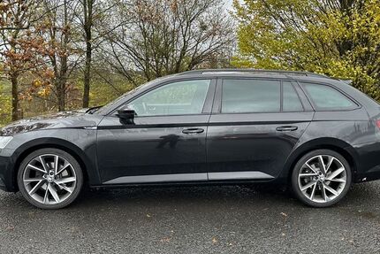Skoda Superb 139.000 km 21.200 &euro; Straßenhaus 56587