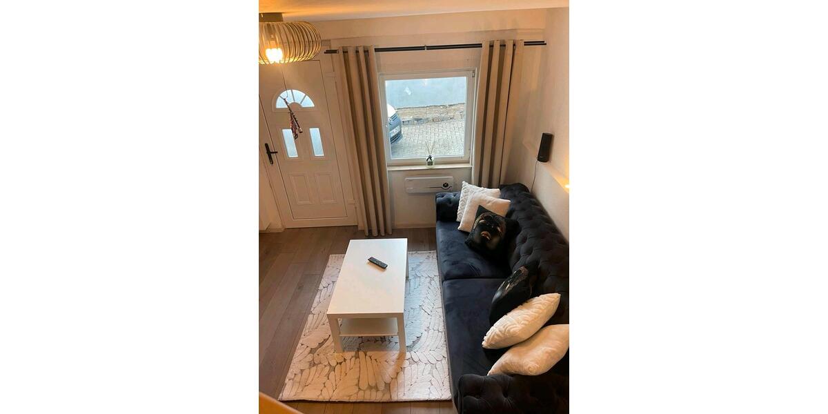 Einfamilienhaus Halsenbach - 5 Zimmer, 147 m&sup2;, 280.000&euro; | Angebot:27104301