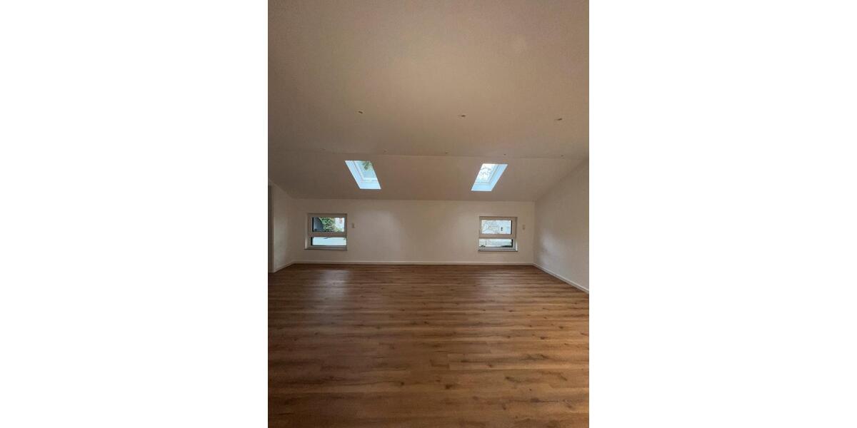 Dachgeschoßwohnung Ransbach-Baumbach Baumbach - 2 Zimmer, 64 m&sup2;, 850&euro; | Angebot:25720872