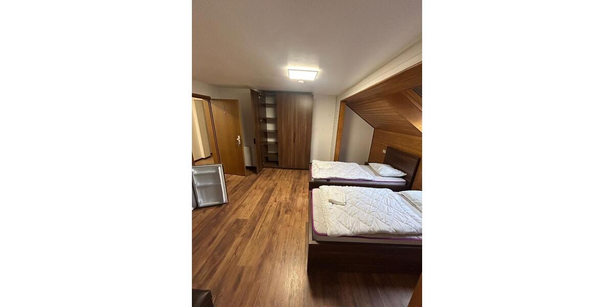 Etagenwohnung Neuwied - 1 Zimmer, 25 m&sup2;, 500&euro; | Angebot:25537402