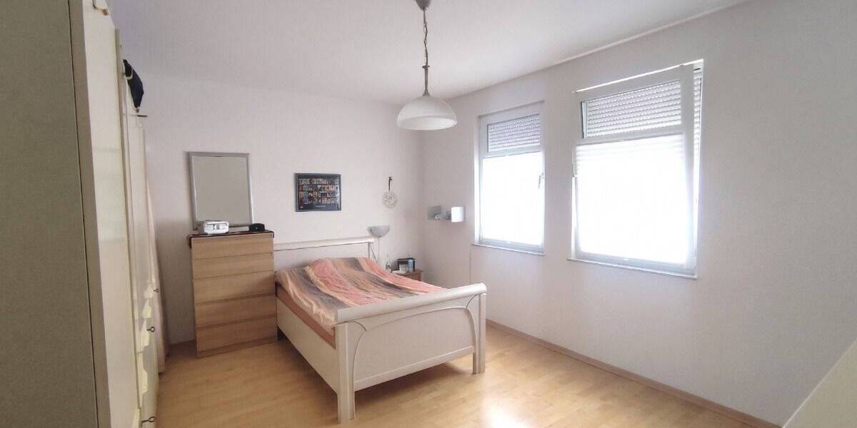 Etagenwohnung Boppard-Buchholz Buchholz - 3 Zimmer, 96 m&sup2;, 280.000&euro; | Angebot:26851853