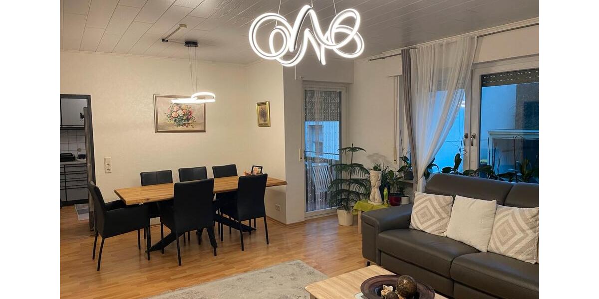 3-Zimmer-EG—Wohnung mit Balkon und Garage 3 zimmer