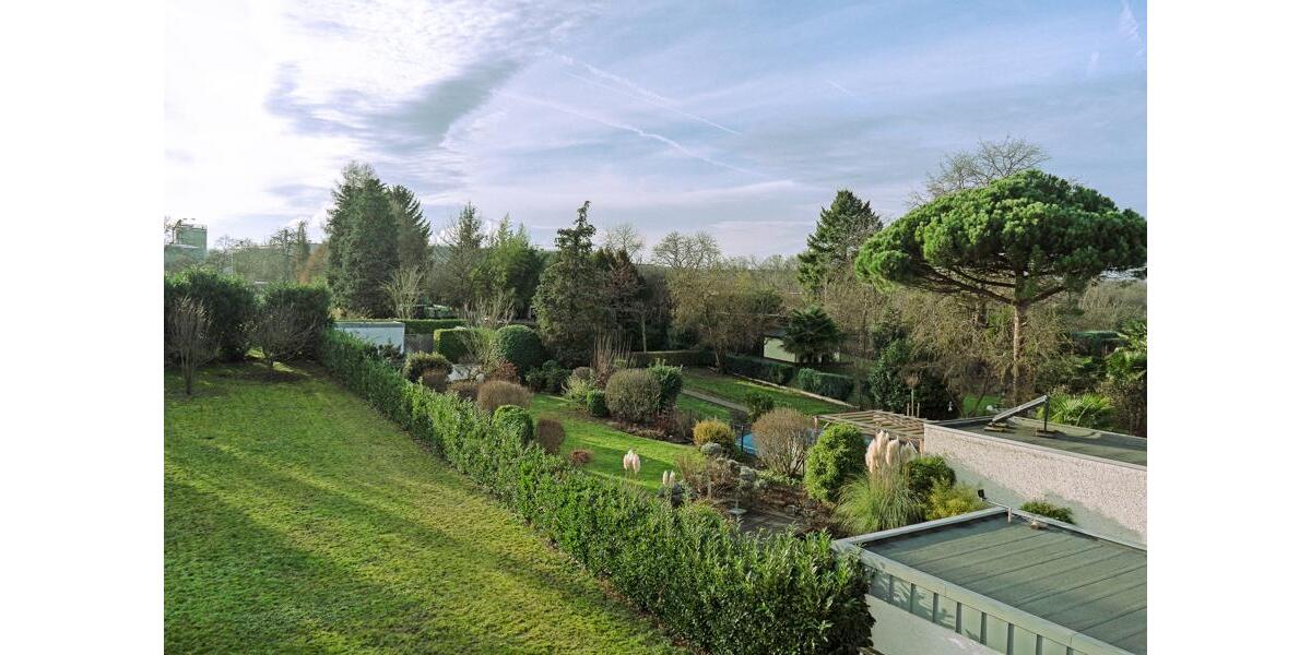 Wunderschöne Maisonettewohnung mit 2 Balkonen und schönem Blick ins Grüne 3 zimmer