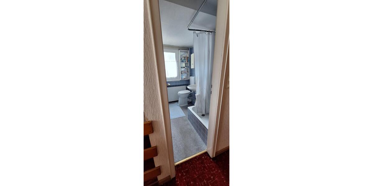 Einfamilienhaus Koblenz Lay - 7 Zimmer, 100 m&sup2;, 295.000&euro; | Angebot:27230627