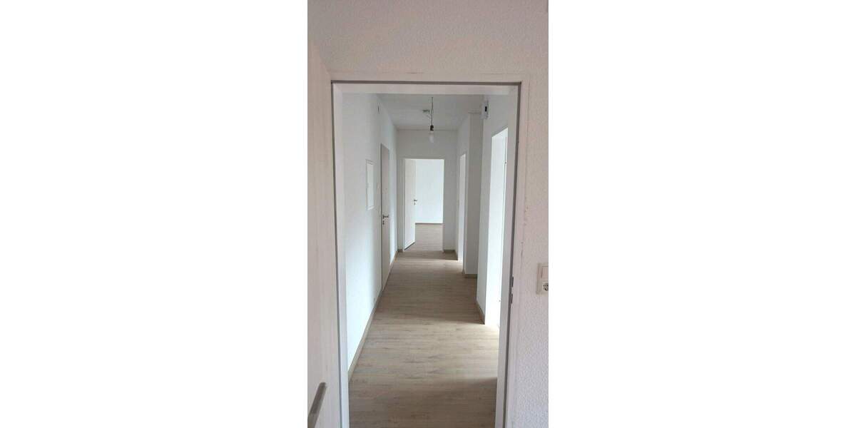 Etagenwohnung Neuwied Irlich - 2 Zimmer, 62 m&sup2;, 600&euro; | Angebot:25107916