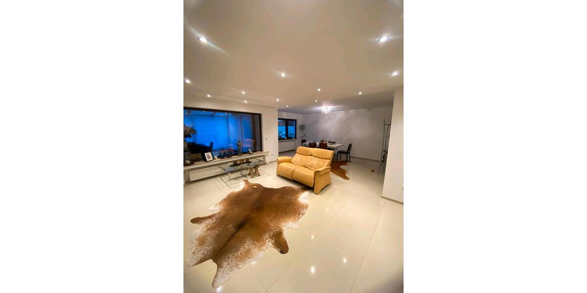 Großzügige Doppelhaushälfte in Oberbreisig VON PRIVAT 8 zimmer