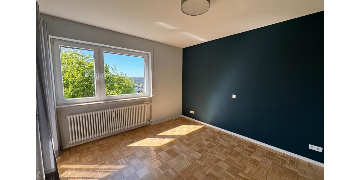 Etagenwohnung Koblenz Karthause - 2 Zimmer, 92 m&sup2;, 1.150&euro; | Angebot:26676348