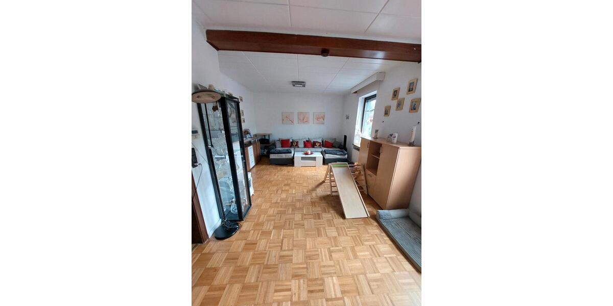 Einfamilienhaus Neuwied Feldkirchen - 6 Zimmer, 135 m&sup2;, 250.000&euro; | Angebot:26985099